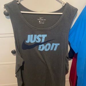 Nike men’s tank top